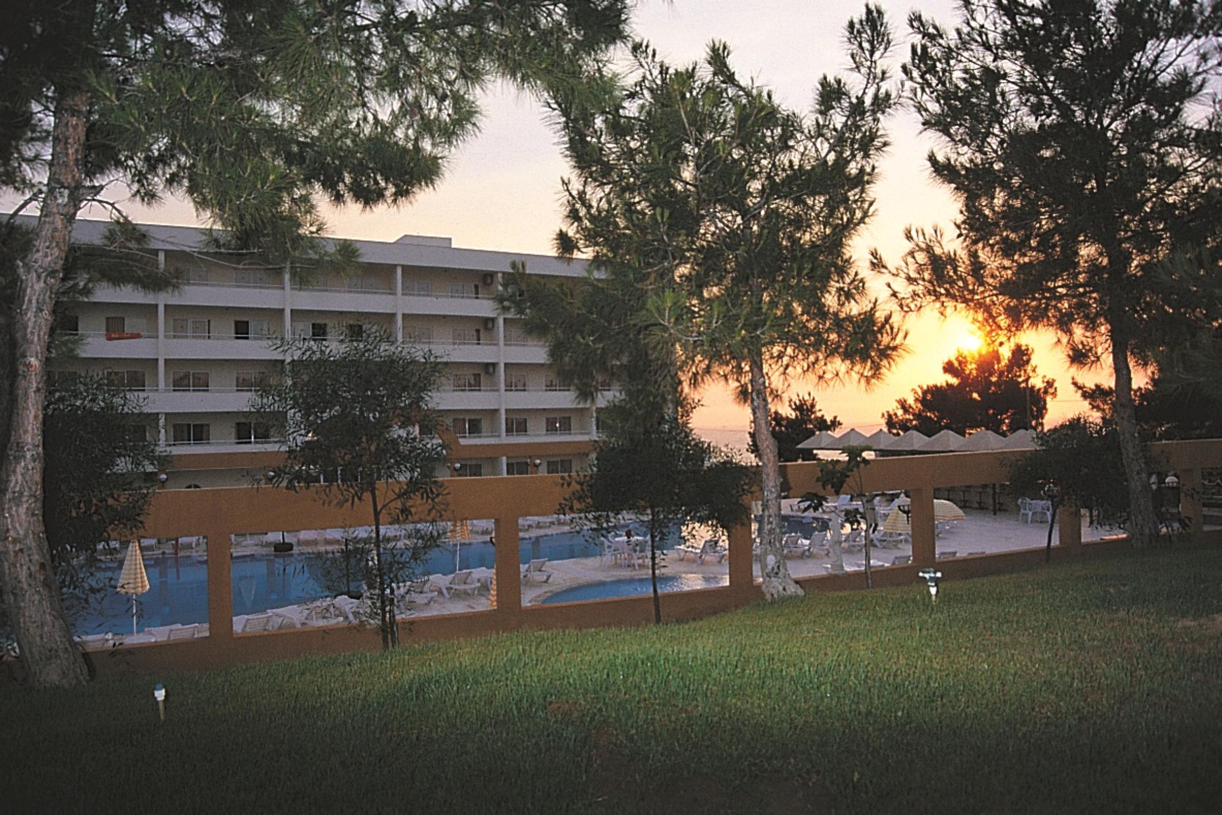 Tuntas Family Suites Kusadasi Kusadası Exterior foto