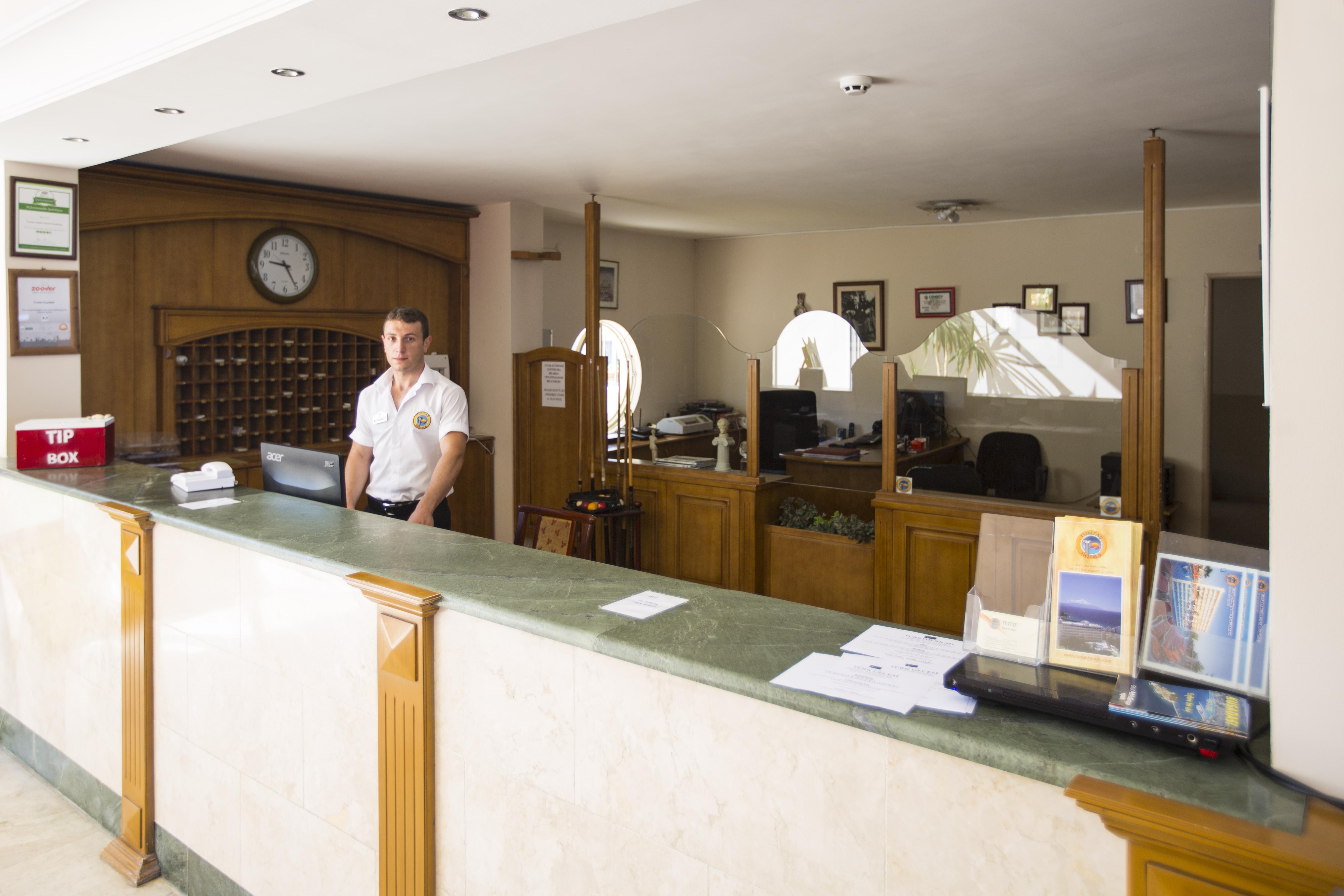 Tuntas Family Suites Kusadasi Kusadası Exterior foto