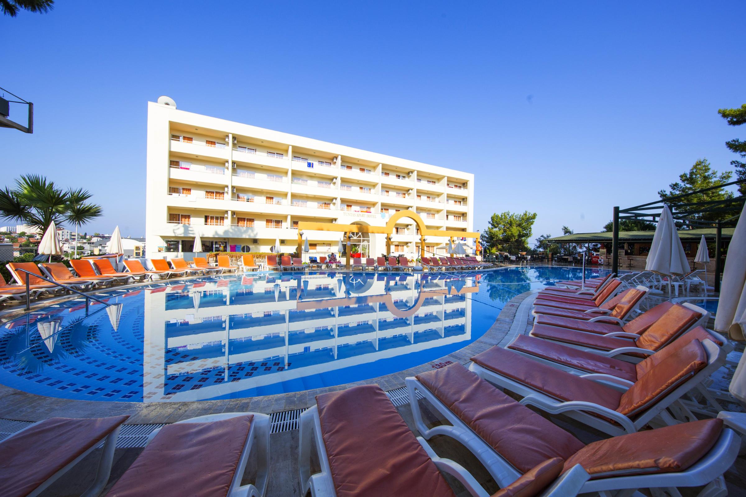 Tuntas Family Suites Kusadasi Kusadası Exterior foto