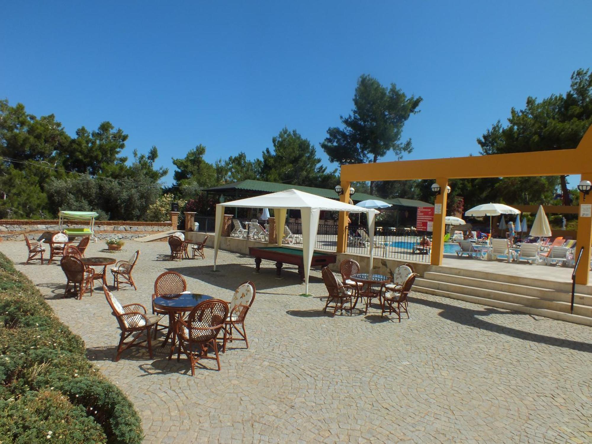Tuntas Family Suites Kusadasi Kusadası Exterior foto