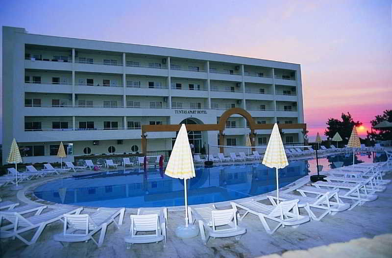 Tuntas Family Suites Kusadasi Kusadası Exterior foto