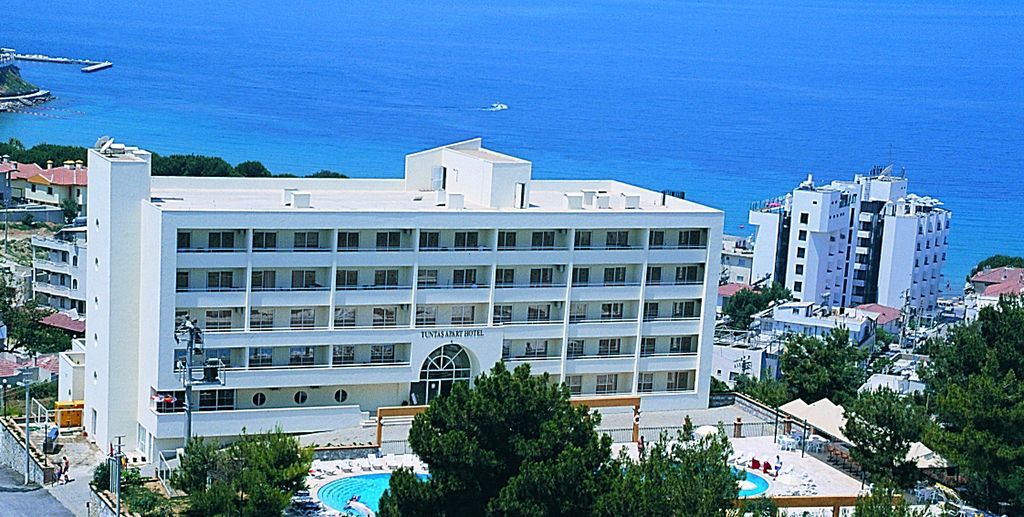 Tuntas Family Suites Kusadasi Kusadası Exterior foto
